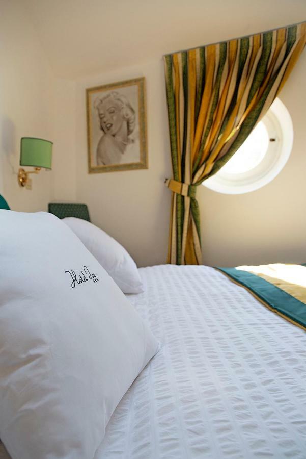 Hotel Iva Diano Marina Zewnętrze zdjęcie